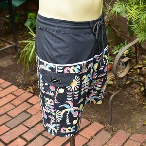 VISSLA UPCYCLE COCONUT POLYESTER NAVY BOARDSHORTS